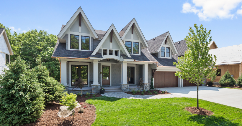 7 Ways to Improve Your Home's Curb Appeal This Spring